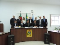 ELEITOS MANDATO 2017-2020 ASSUMEM SUAS CADEIRAS